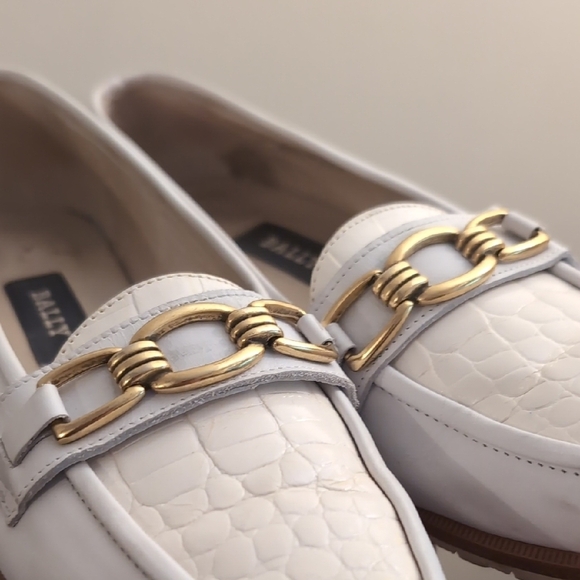 Bally "Tiffany" White Leather Loafers - Picture 3 of 10